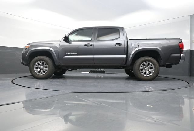 Used 2018 Toyota Tacoma SR5 RWD image 36