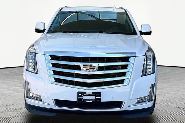 Used 2016 Cadillac Escalade 2WD image 2