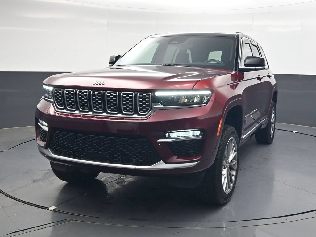 Used 2024 Jeep Grand Cherokee Summit AWD/4WD image 8