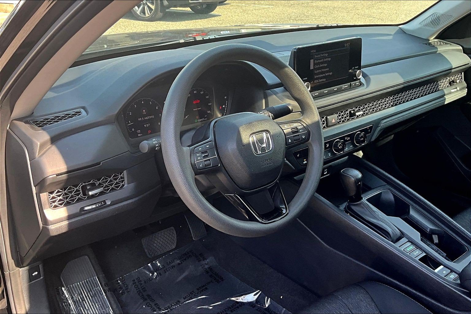Used 2023 Honda Accord EX image 13