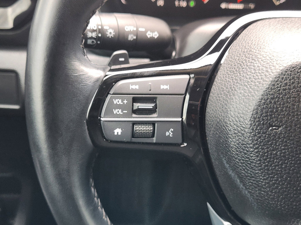 Used 2024 Honda Pilot Touring image 30