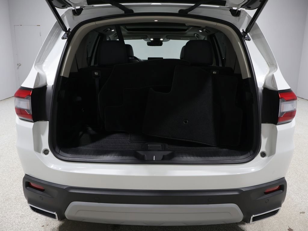 Used 2024 Honda Pilot Touring image 21