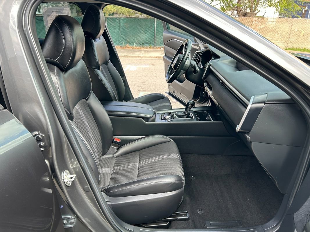 Used 2023 MAZDA CX-50 2.5 S w/ Preferred Plus Pkg image 16