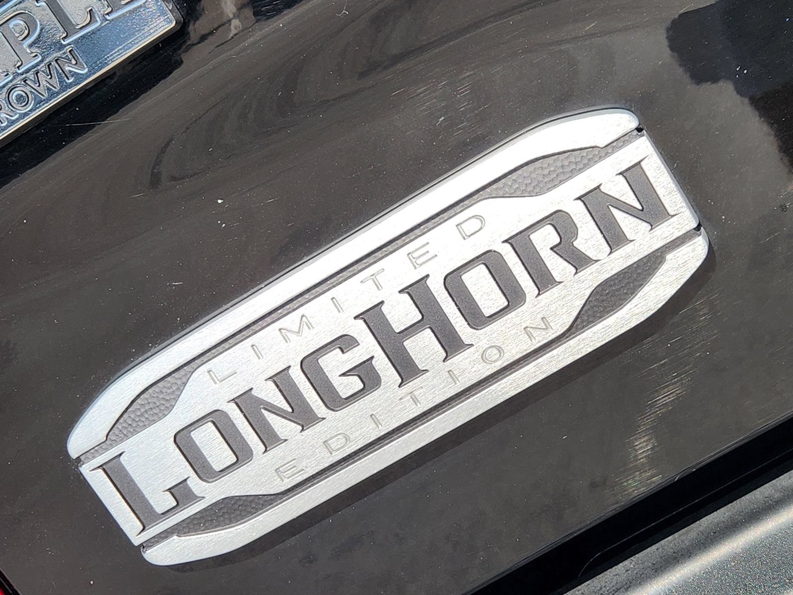 Used 2024 RAM 3500 Limited w/ Safety Group AWD/4WD image 10