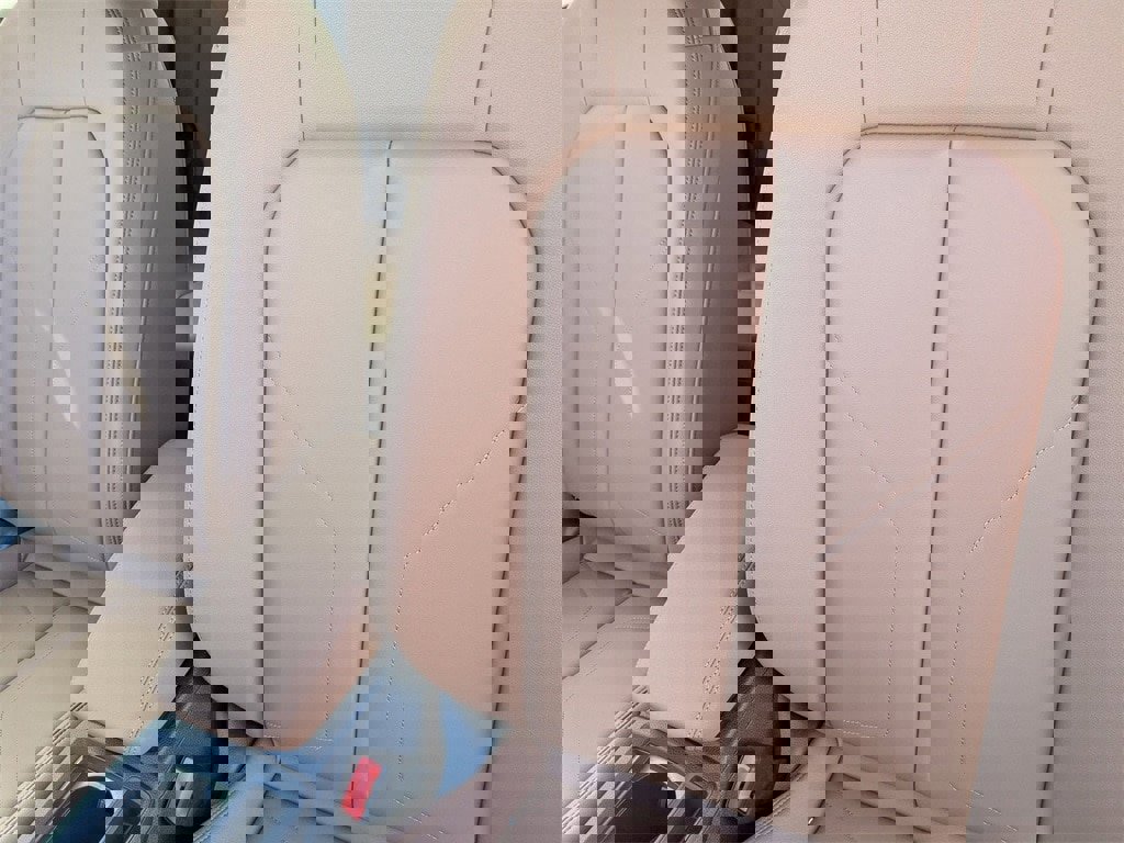 New 2025 Audi Q3 2.0T Premium image 16