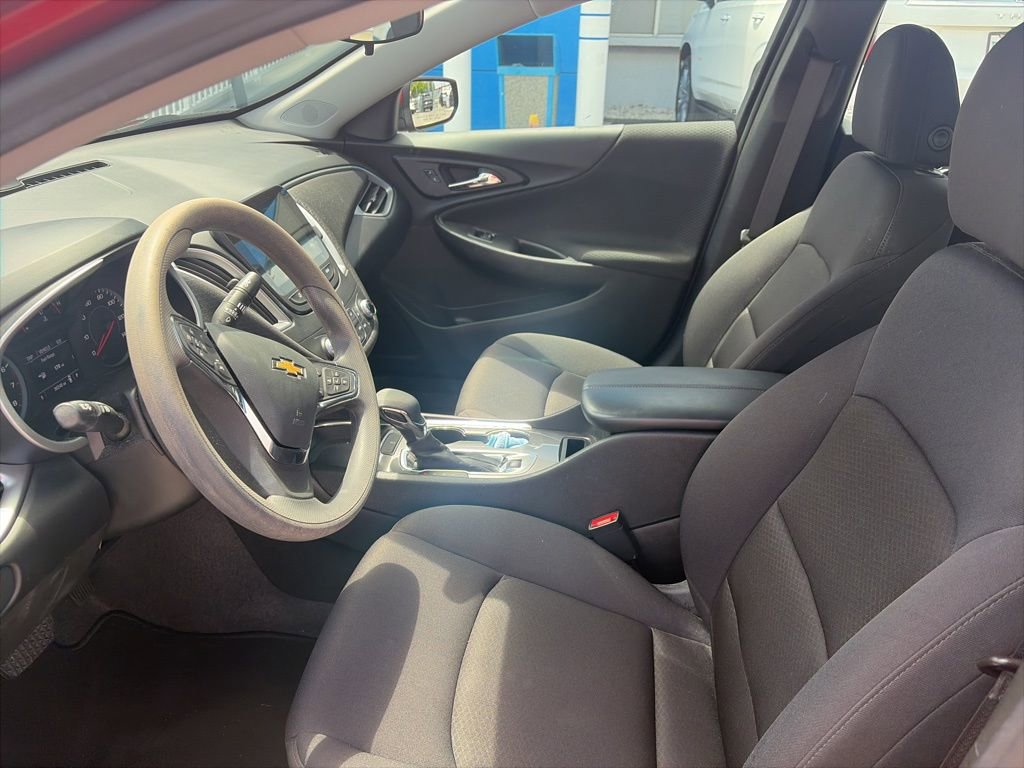 Used 2023 Chevrolet Malibu LT FWD image 12