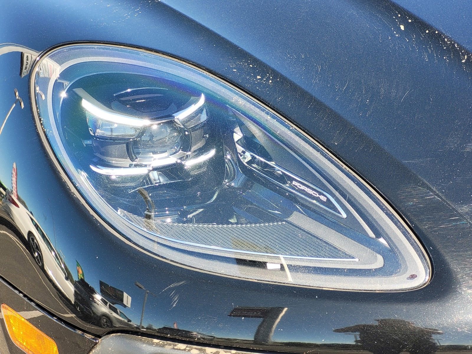 Used 2024 Porsche Macan image 11