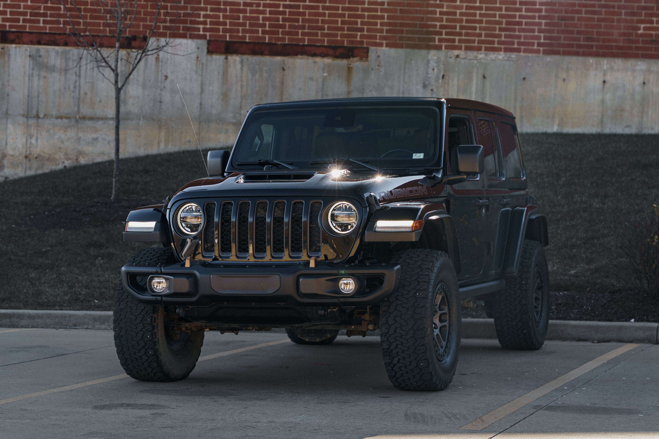 Used 2021 Jeep Wrangler Unlimited Rubicon w/ Xtreme Recon 35" Tire Package AWD/4WD image 7