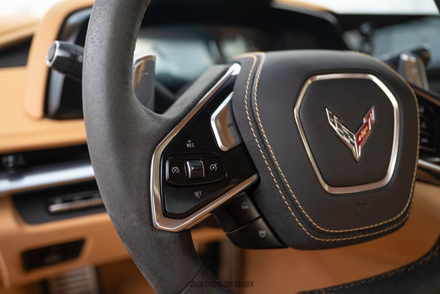 Used 2023 Chevrolet Corvette Stingray Premium Conv w/ Z51 Performance Package RWD image 37