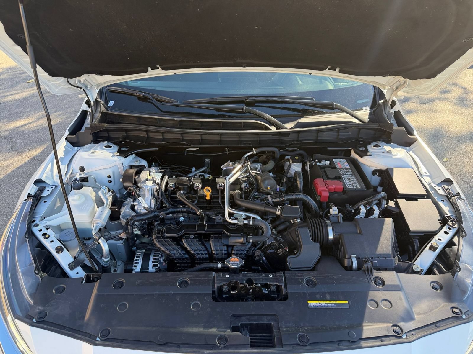 Used 2025 Nissan Altima 2.5 SV FWD image 31