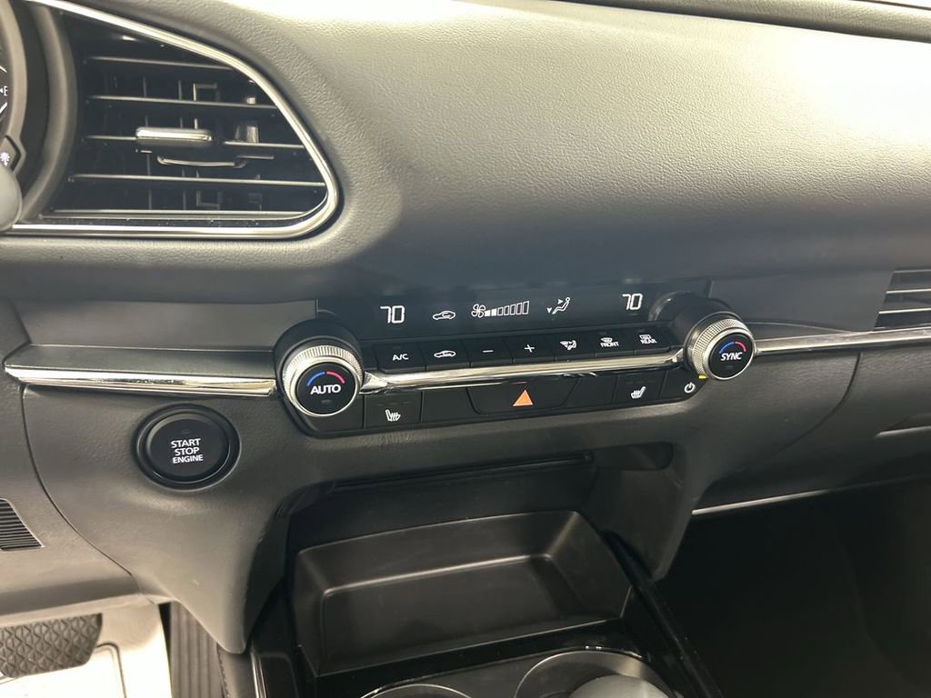 Certified 2025 MAZDA CX-30 AWD 2.5 S w/ Preferred Package image 16