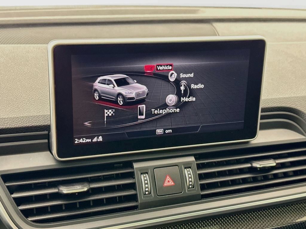 Used 2020 Audi SQ5 Prestige AWD/4WD image 17