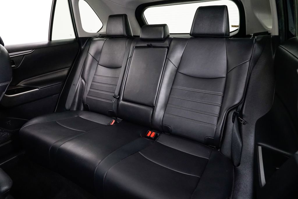 Used 2023 Toyota RAV4 XLE Premium image 25
