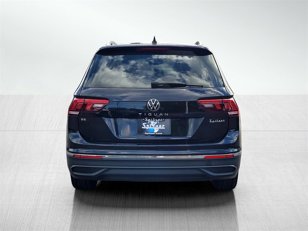 Used 2024 Volkswagen Tiguan SE image 6
