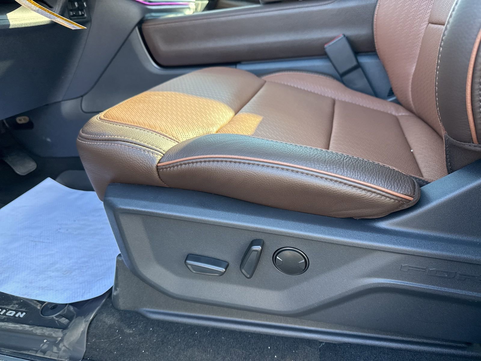 New 2026 Ford Expedition King Ranch image 30