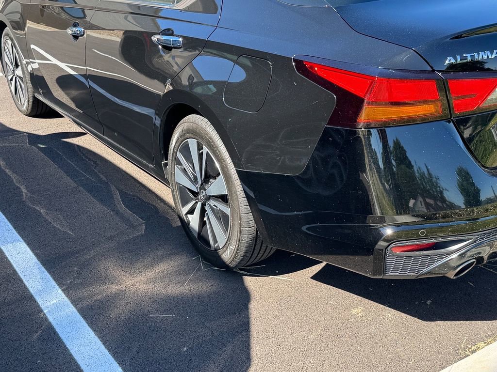 Used 2019 Nissan Altima 2.5 SL FWD image 19