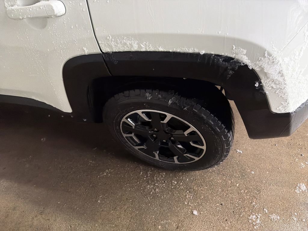 Used 2023 Jeep Renegade Trailhawk w/ Trailhawk Elite Group image 7