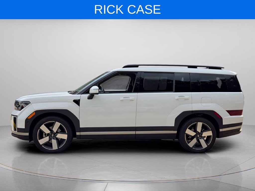 Used 2024 Hyundai Santa Fe Limited AWD/4WD image 3