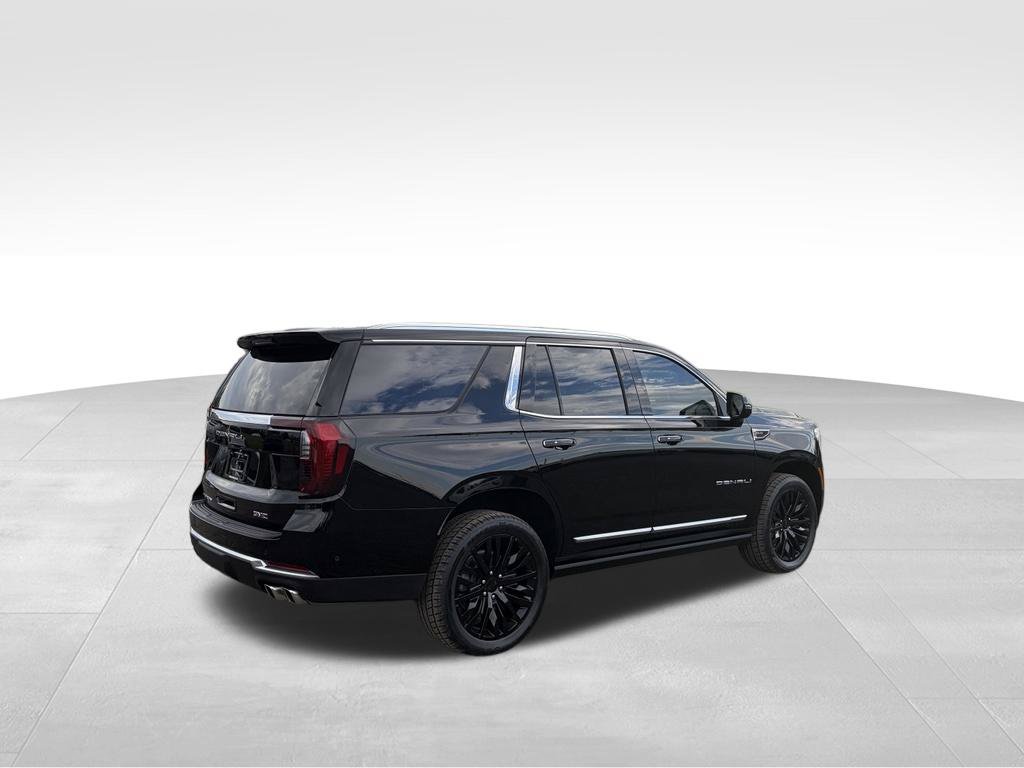 Used 2026 GMC Yukon Denali w/ Sun & Power Step Package AWD/4WD image 21