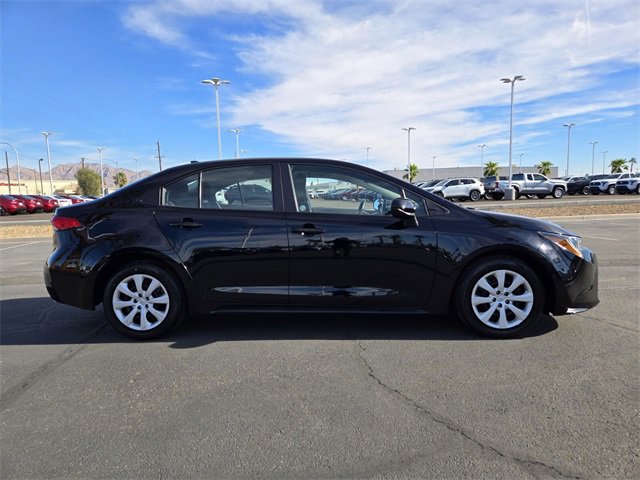 Certified 2024 Toyota Corolla LE image 3