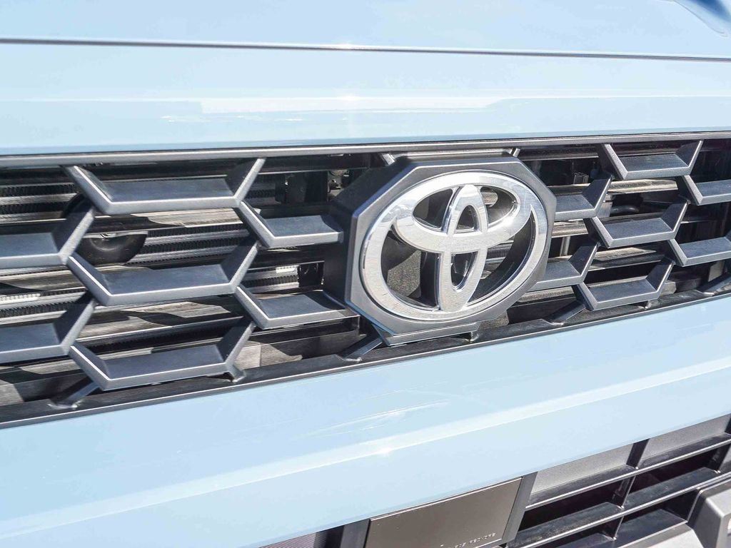 Used 2025 Toyota 4Runner TRD Off-Road Premium image 11