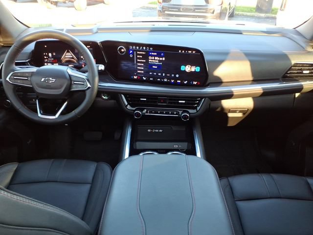 Used 2025 Chevrolet Suburban RST w/ Comfort Package AWD/4WD image 22