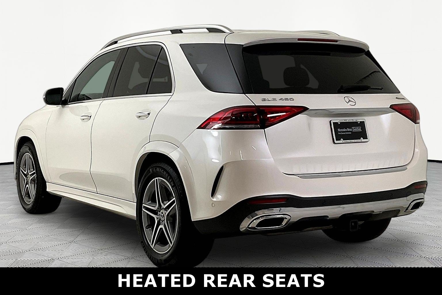 Certified 2022 Mercedes-Benz GLE 450 4MATIC w/ Revised AMG Line Exterior image 4
