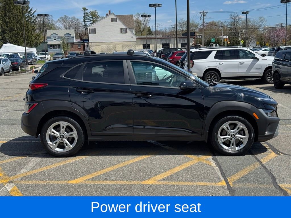 Used 2023 Hyundai Kona SEL image 7