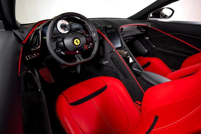 Used 2024 Ferrari Roma RWD image 31