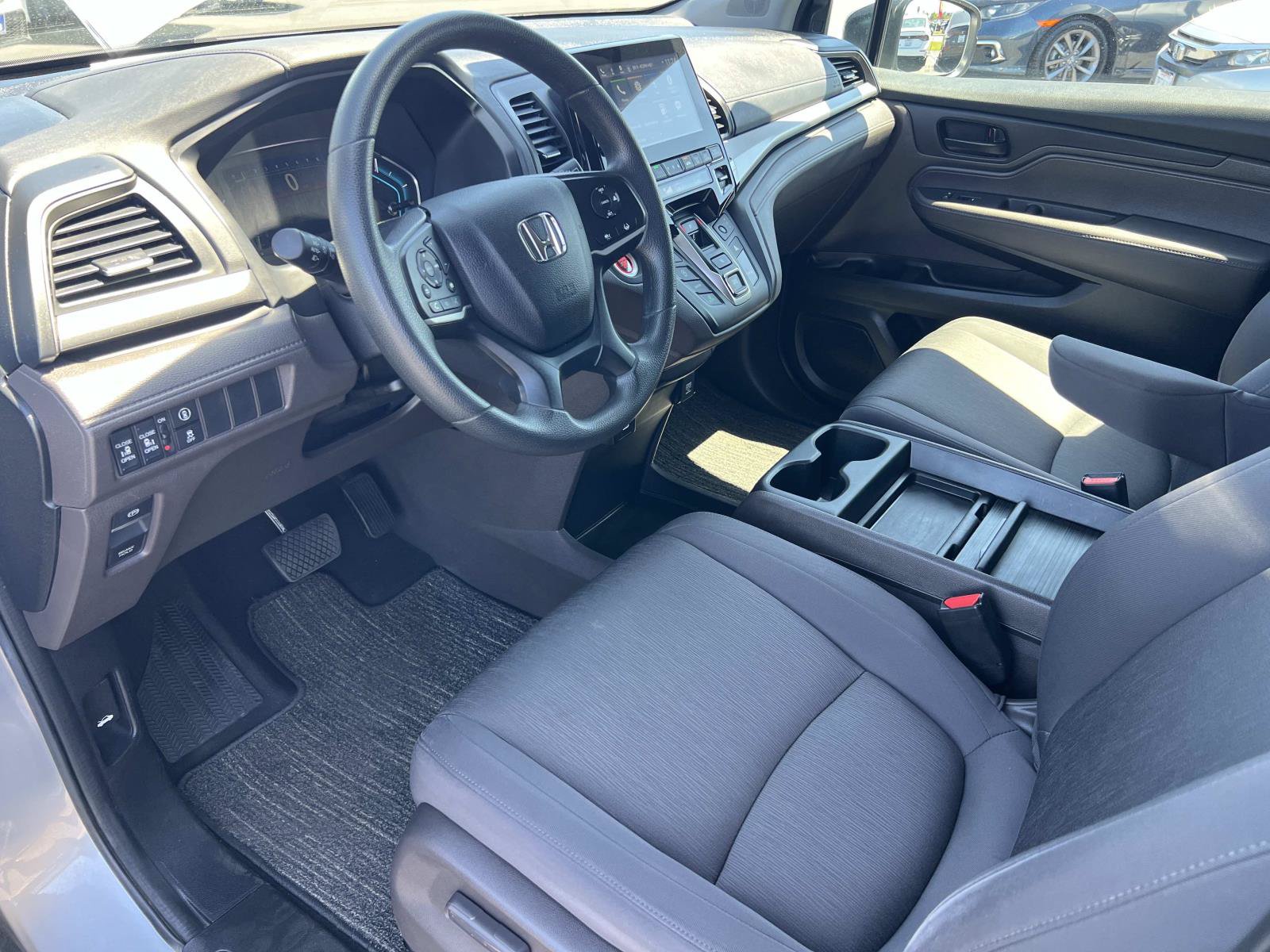 Used 2023 Honda Odyssey EX image 5