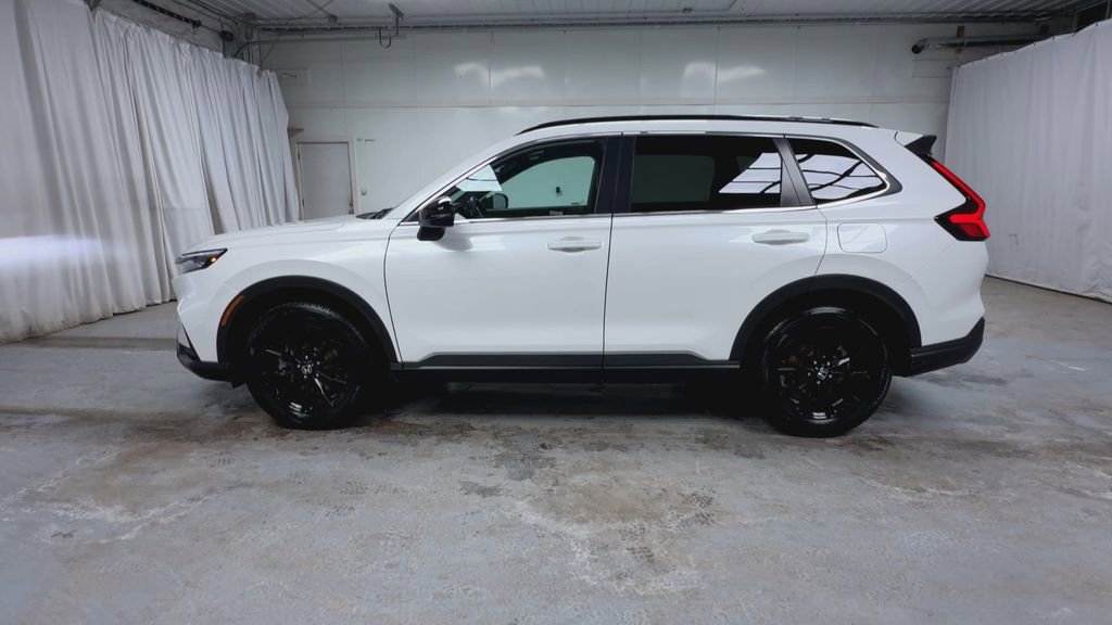 Used 2025 Honda CR-V Sport-L image 5