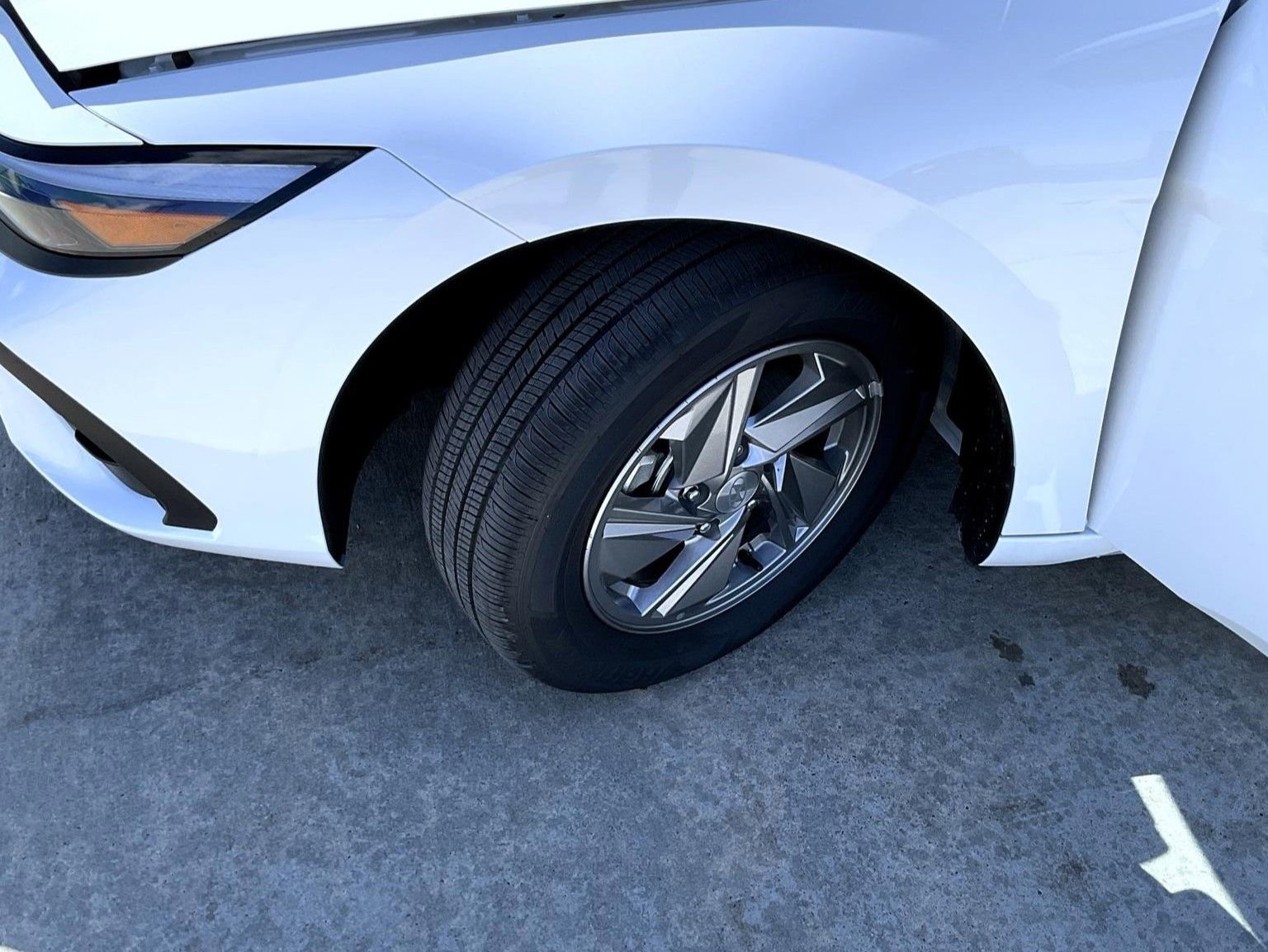 New 2026 Hyundai Elantra SE FWD image 24