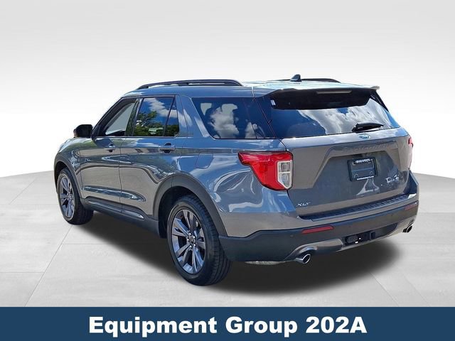Used 2022 Ford Explorer XLT image 5
