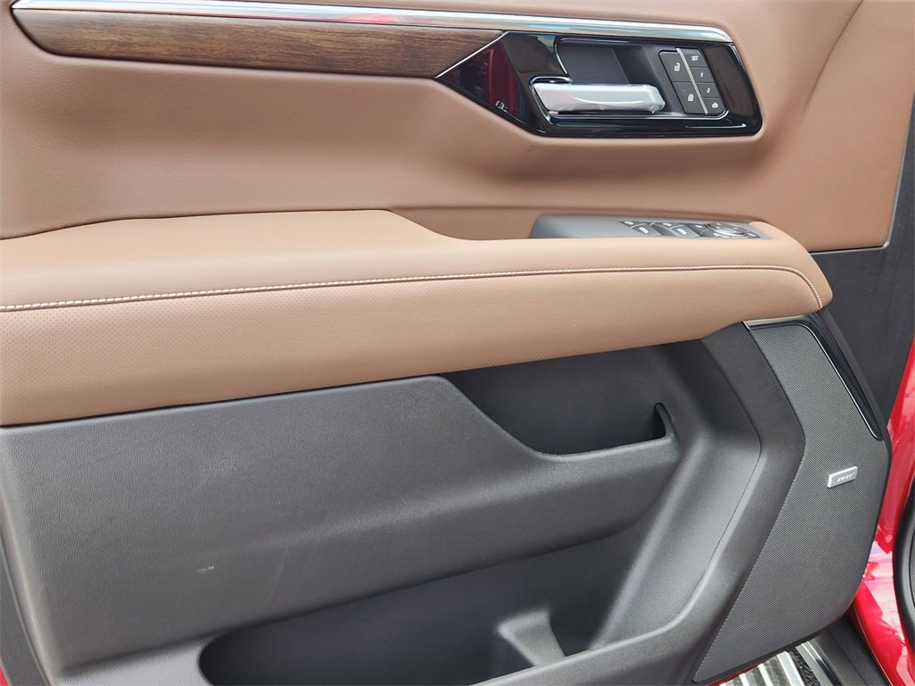 New 2026 Chevrolet Tahoe High Country image 8