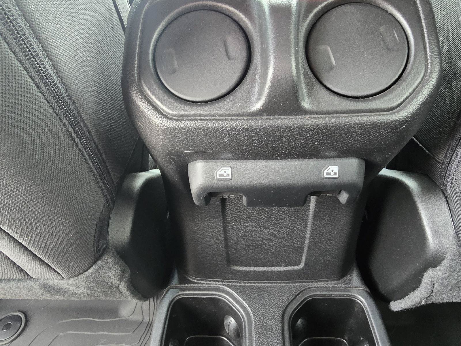 Used 2022 Jeep Gladiator Sport AWD/4WD image 29