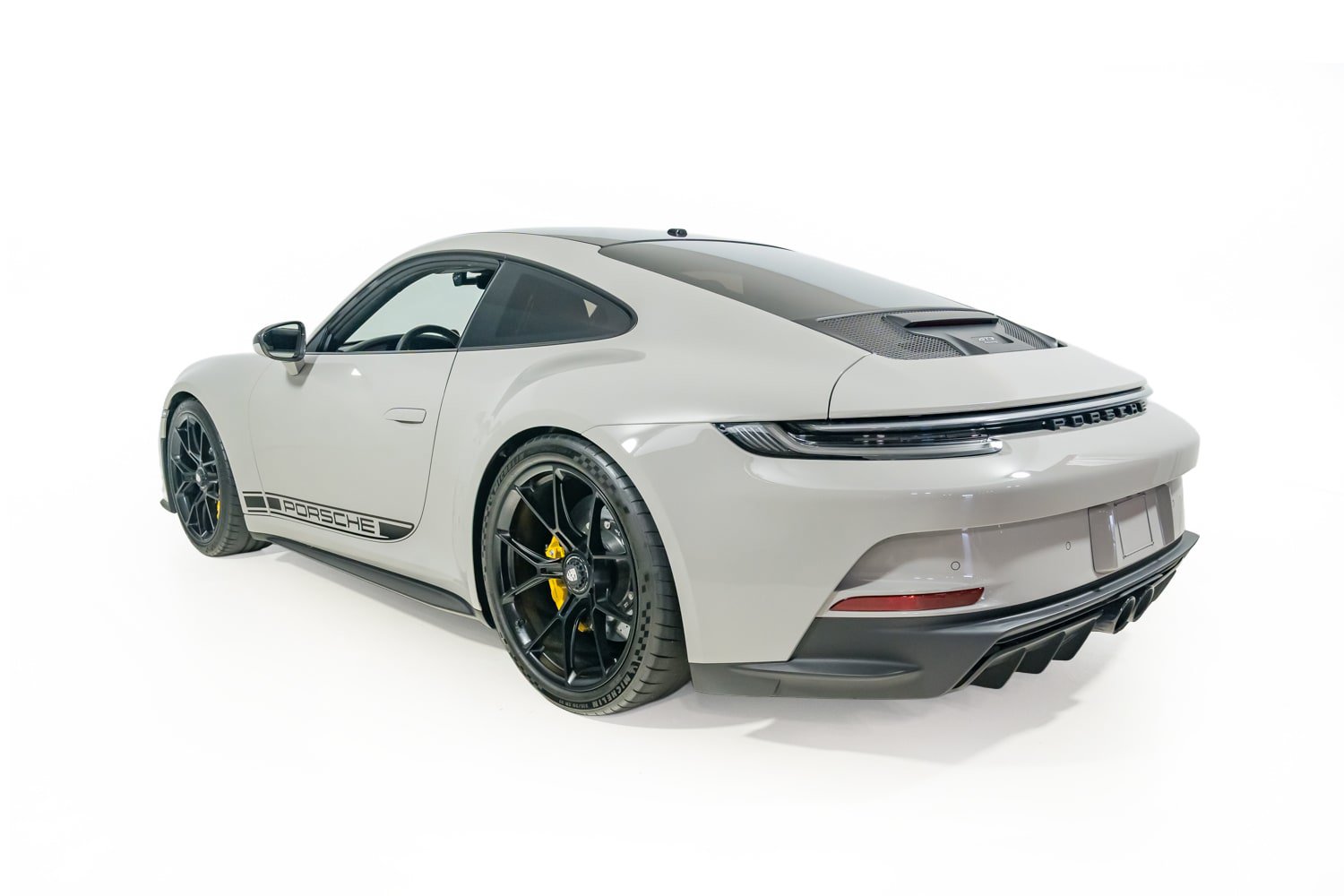 Used 2023 Porsche 911 GT3 RWD image 4