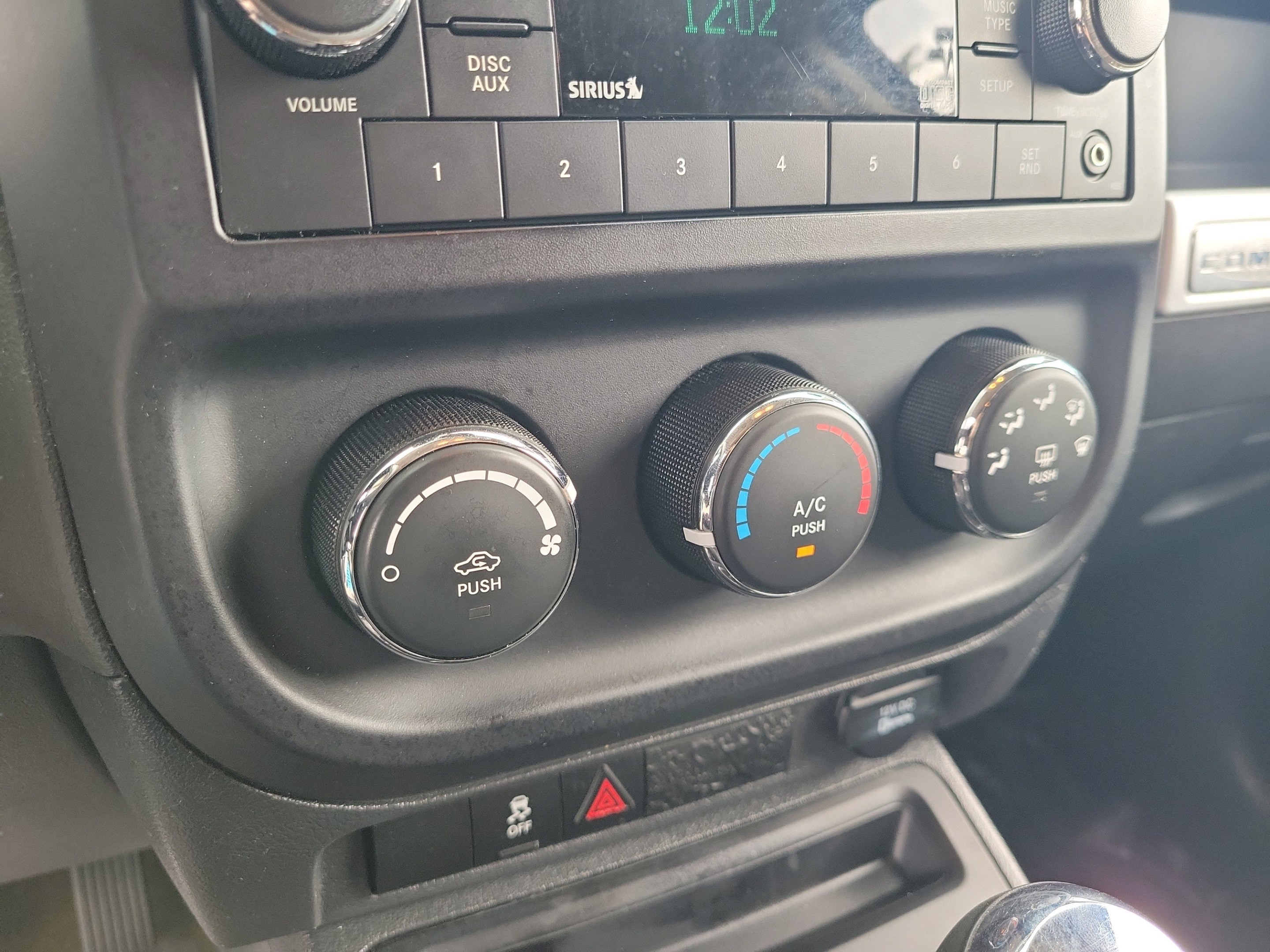 Used 2016 Jeep Compass Sport w/ Power Value Group FWD image 15