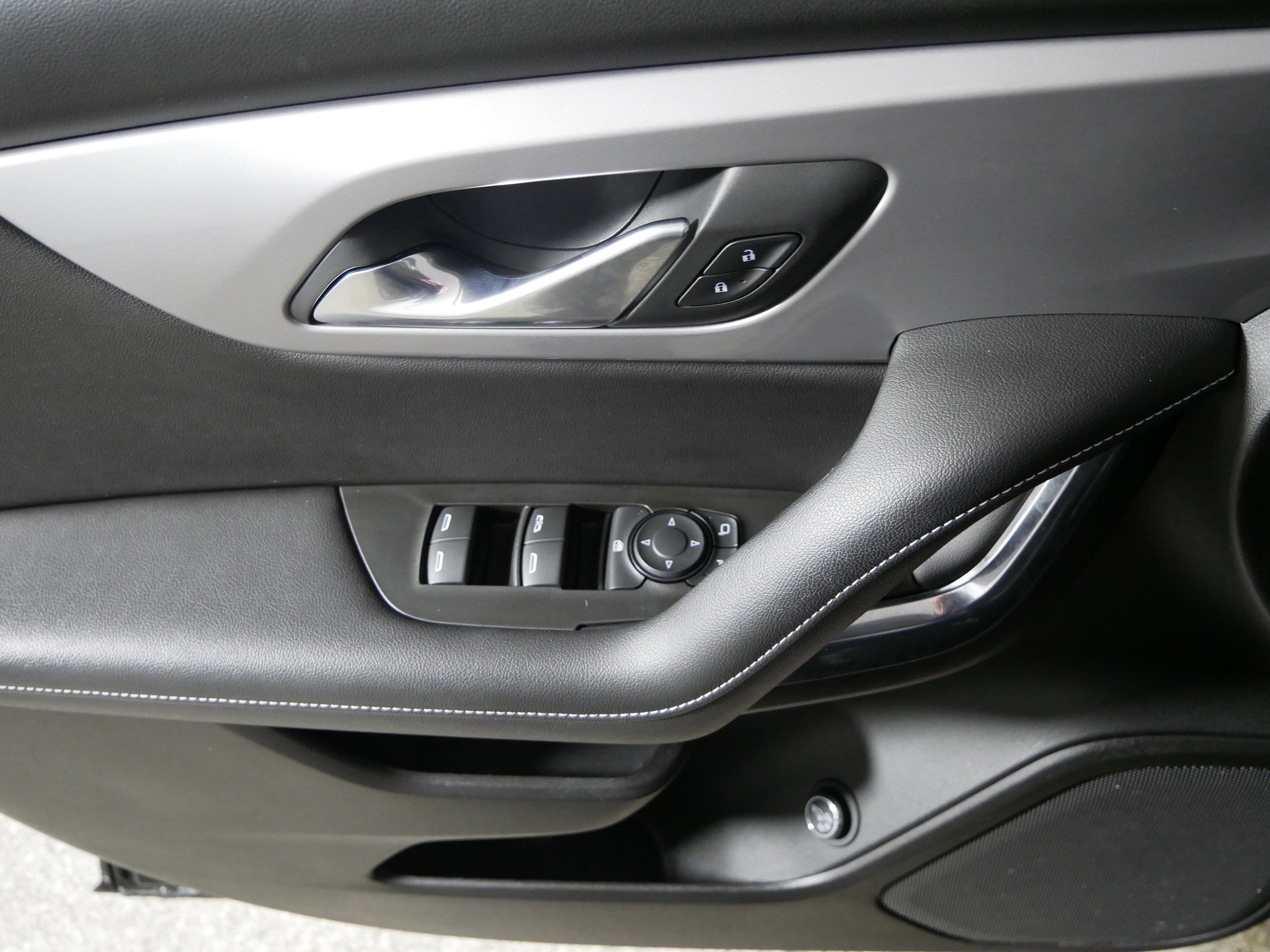 Used 2024 Chevrolet Blazer LT w/ LPO, Floor Liner Package image 19