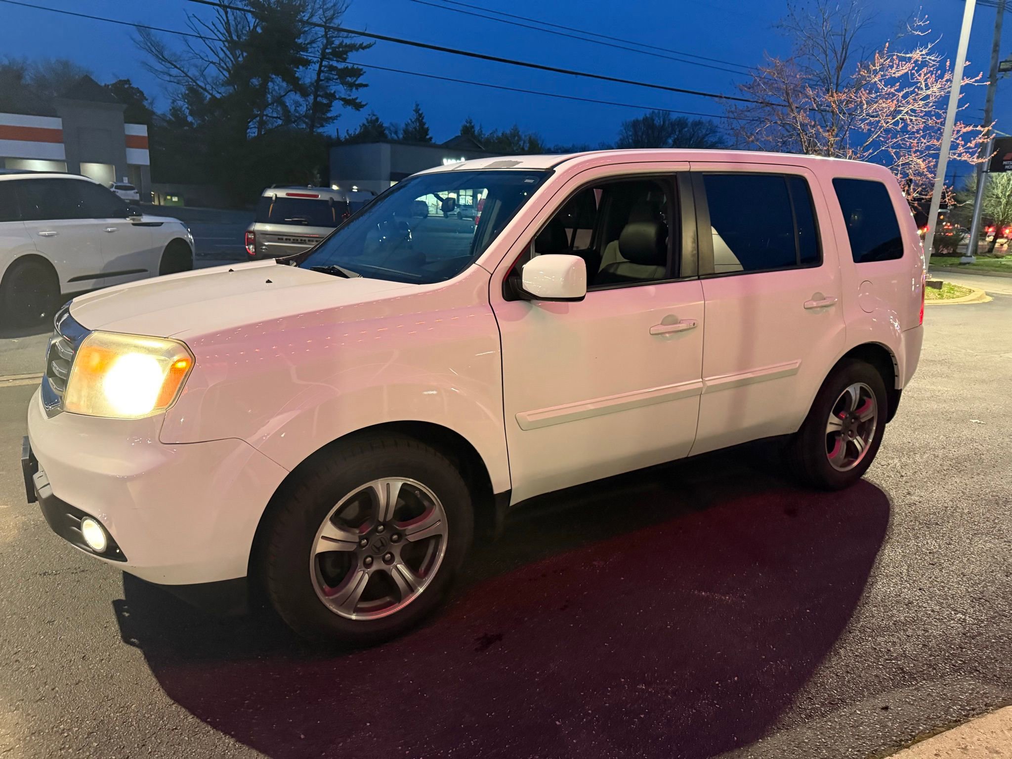 Used 2015 Honda Pilot SE image 1