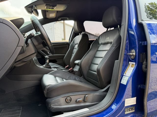 Used 2019 Volkswagen Golf R 4-Door AWD/4WD image 11