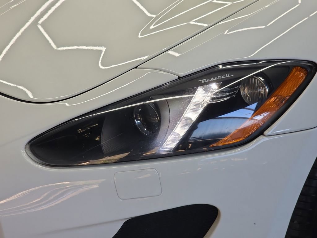 Used 2014 Maserati GranTurismo Sport image 35