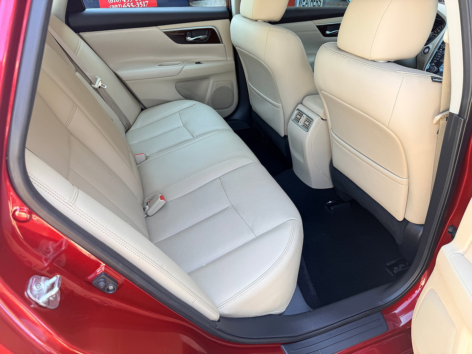 Used 2015 Nissan Altima 2.5 SL w/ Technology Package FWD image 34