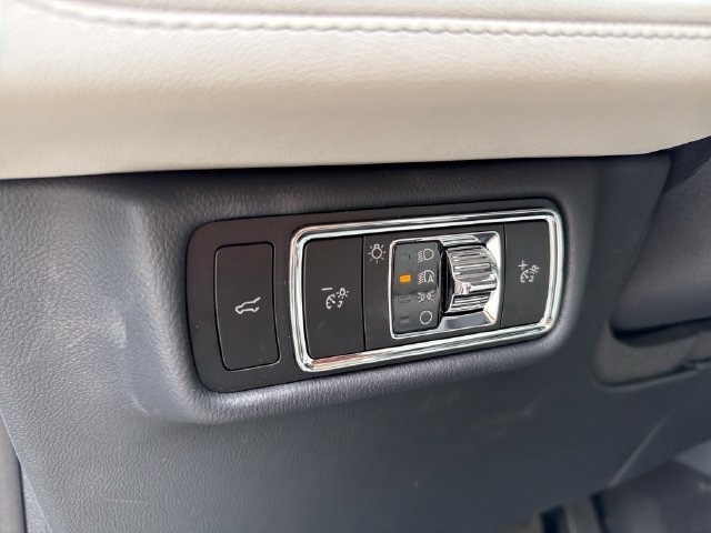 New 2027 Lincoln Aviator AWD image 23