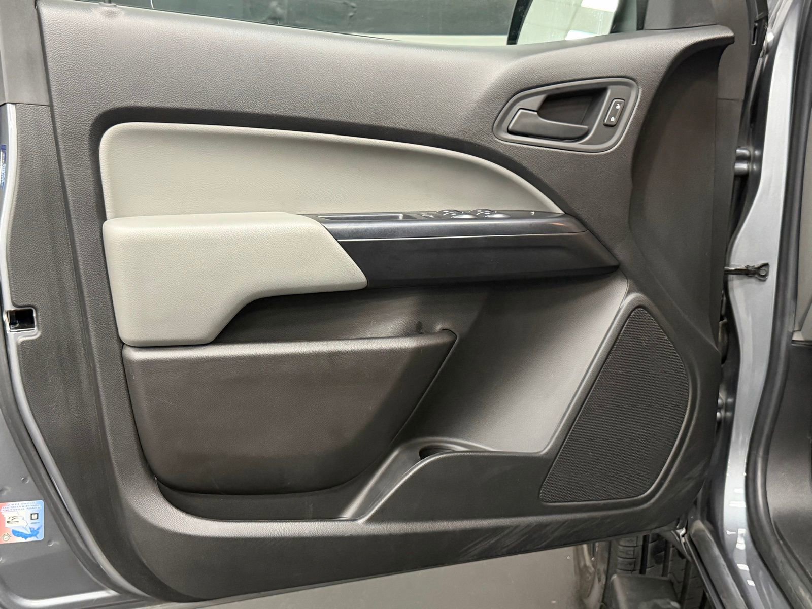 Used 2021 GMC Canyon Elevation Standard w/ Convenience Package RWD image 19