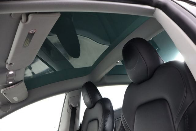 Used 2023 Tesla Model 3 Standard Range RWD image 16
