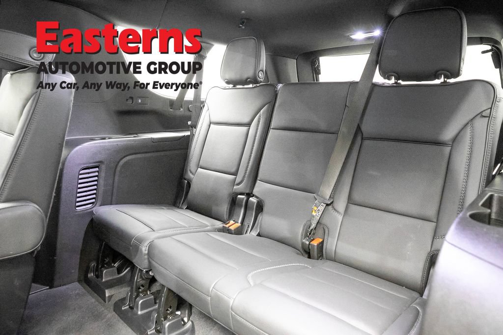 Used 2025 GMC Yukon XL Denali AWD/4WD image 28