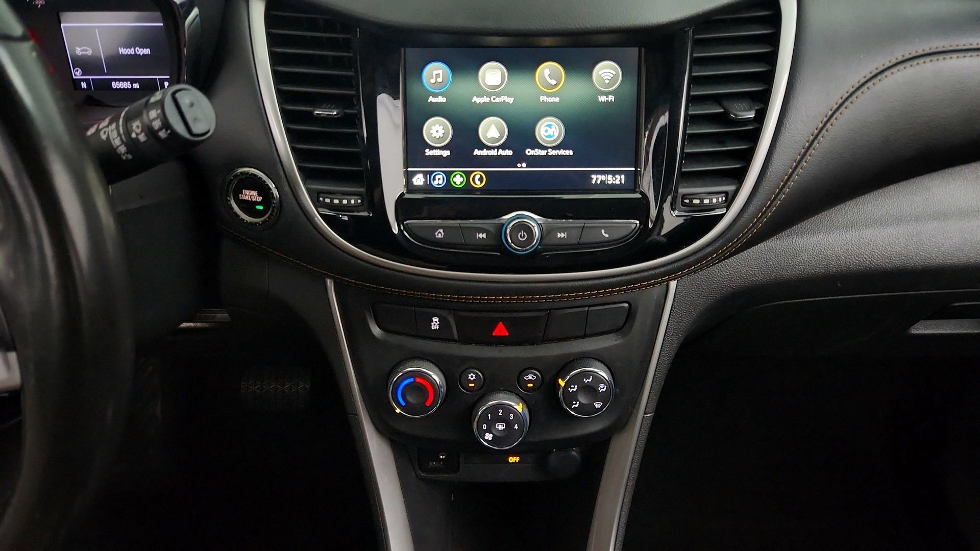 Certified 2019 Chevrolet Trax LT w/ LT Convenience Package AWD/4WD image 21