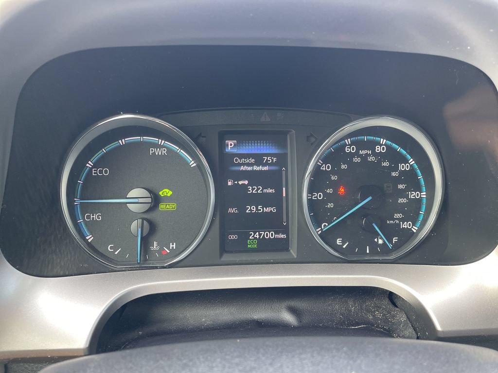 Certified 2018 Toyota RAV4 LE AWD/4WD image 17