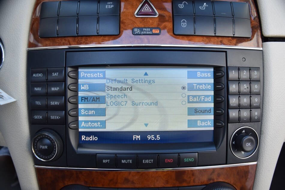 Used 2007 Mercedes-Benz CLK 350 Cabriolet image 70