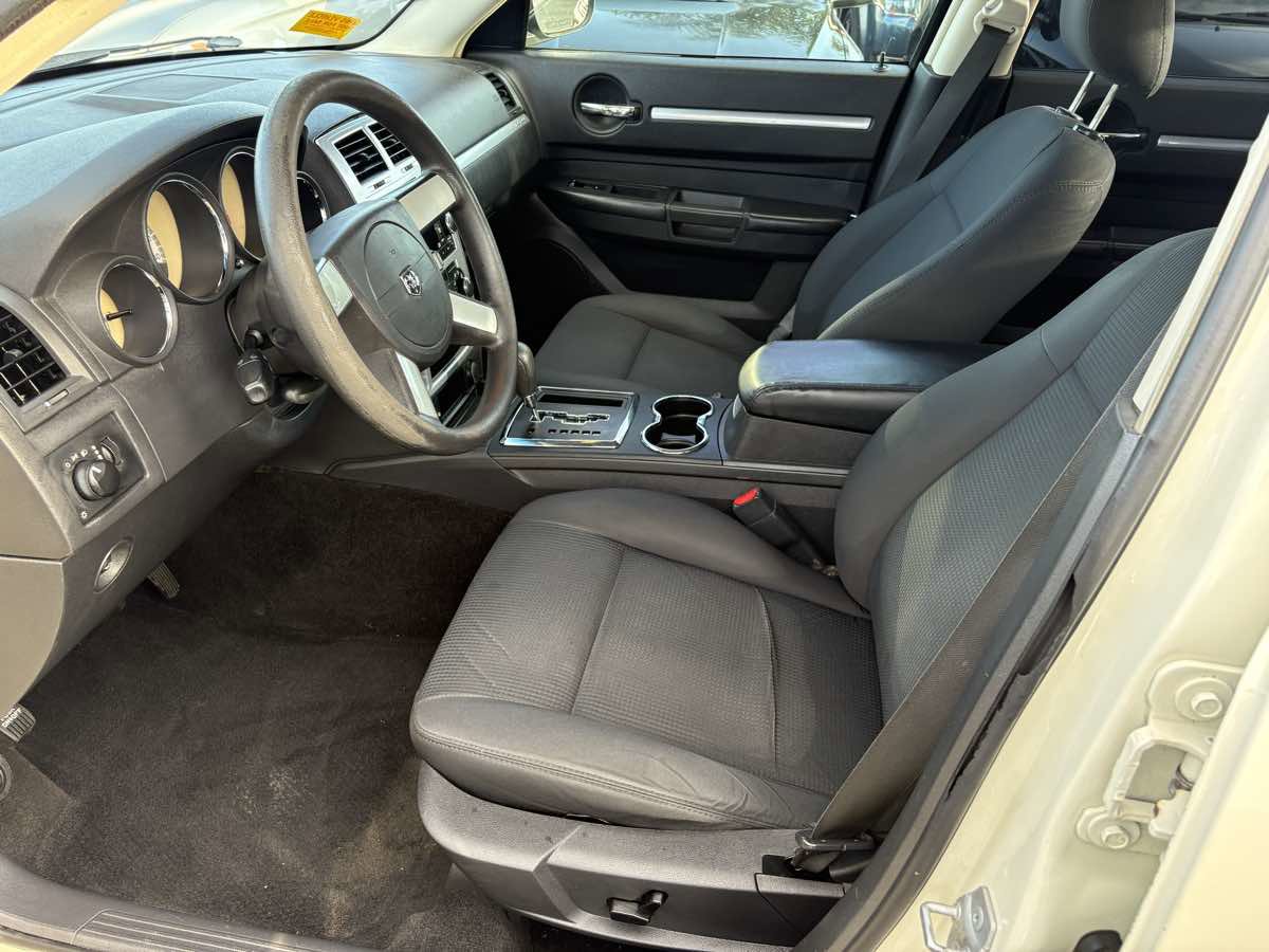 Used 2008 Dodge Charger SE RWD image 14